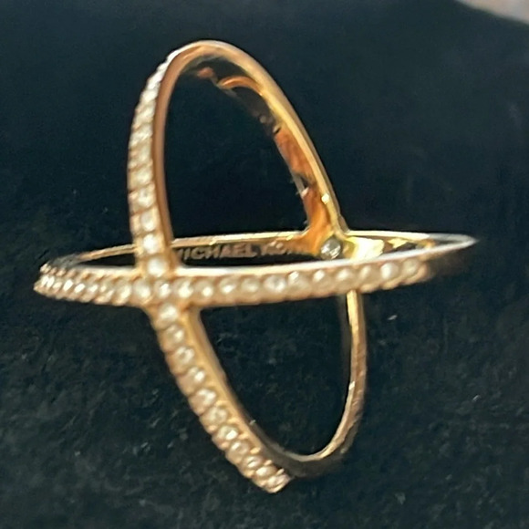 Michael Kors Pave Ring Criss Cross X Rhinestone size 8 - Picture 3 of 14